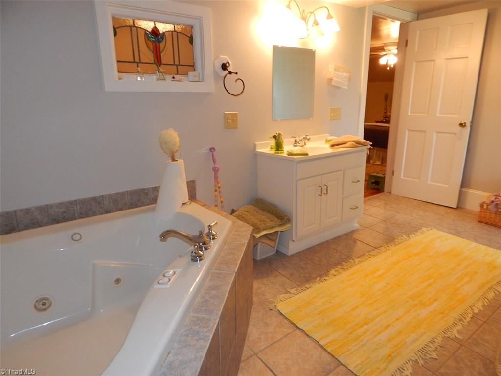 198 Mining Ridge Church Road Elkin, NC 28621 - Photo 26 of 30 Gallery Image 26