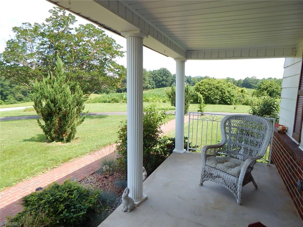 198 Mining Ridge Church Road Elkin, NC 28621 - Photo 7 of 30 Gallery Image 7