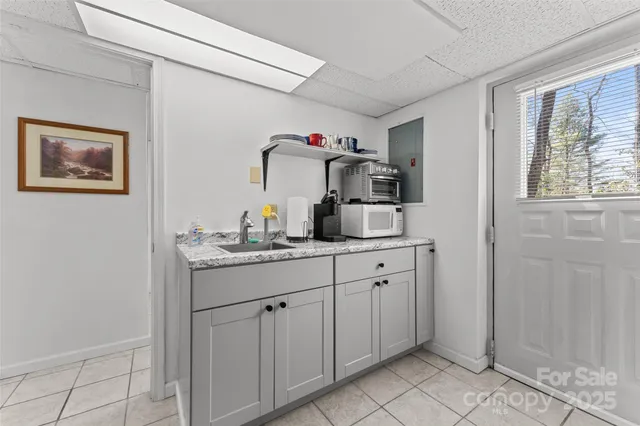 $599,000 | 46 Wahuhu Court, Brevard, NC 28712