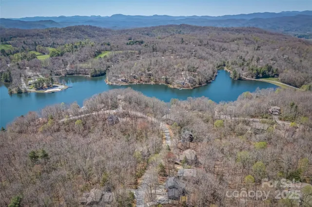 $599,000 | 46 Wahuhu Court, Brevard, NC 28712