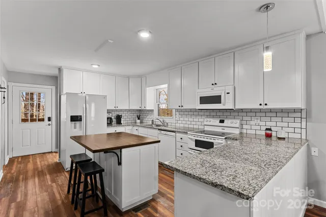 $599,000 | 46 Wahuhu Court, Brevard, NC 28712