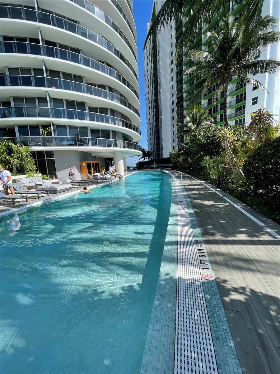 488 Northeast 18th Street, Unit 4009 Miami, FL 33132 - Photo 43 of 44