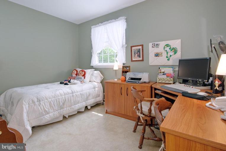 9128 Conservation Way Springfield, VA 22153 - Photo 8 of 16 Bedroom #1