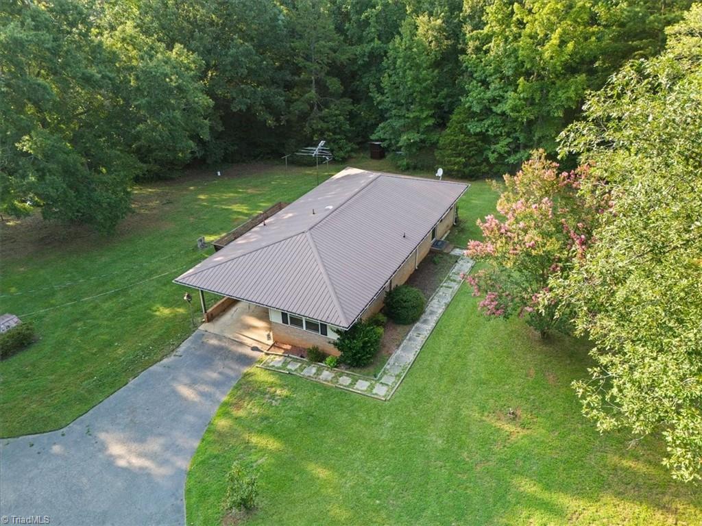 276 Jugtown Road Seagrove, NC 27341 - Photo 33 of 35