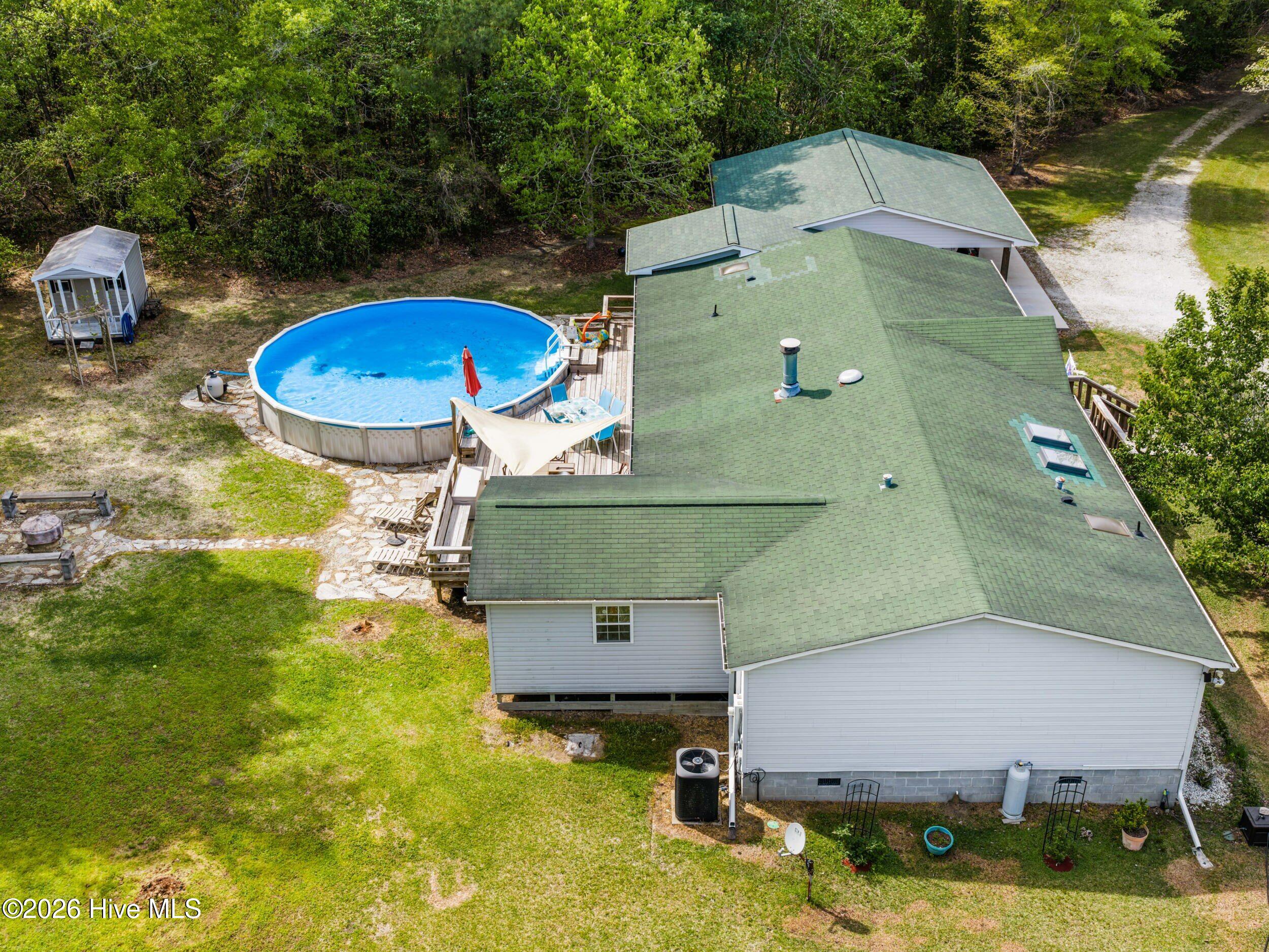 127 Rojay Lane Richlands, NC 28574 - Photo 91 of 100 DJI_20260408151456_0046_D