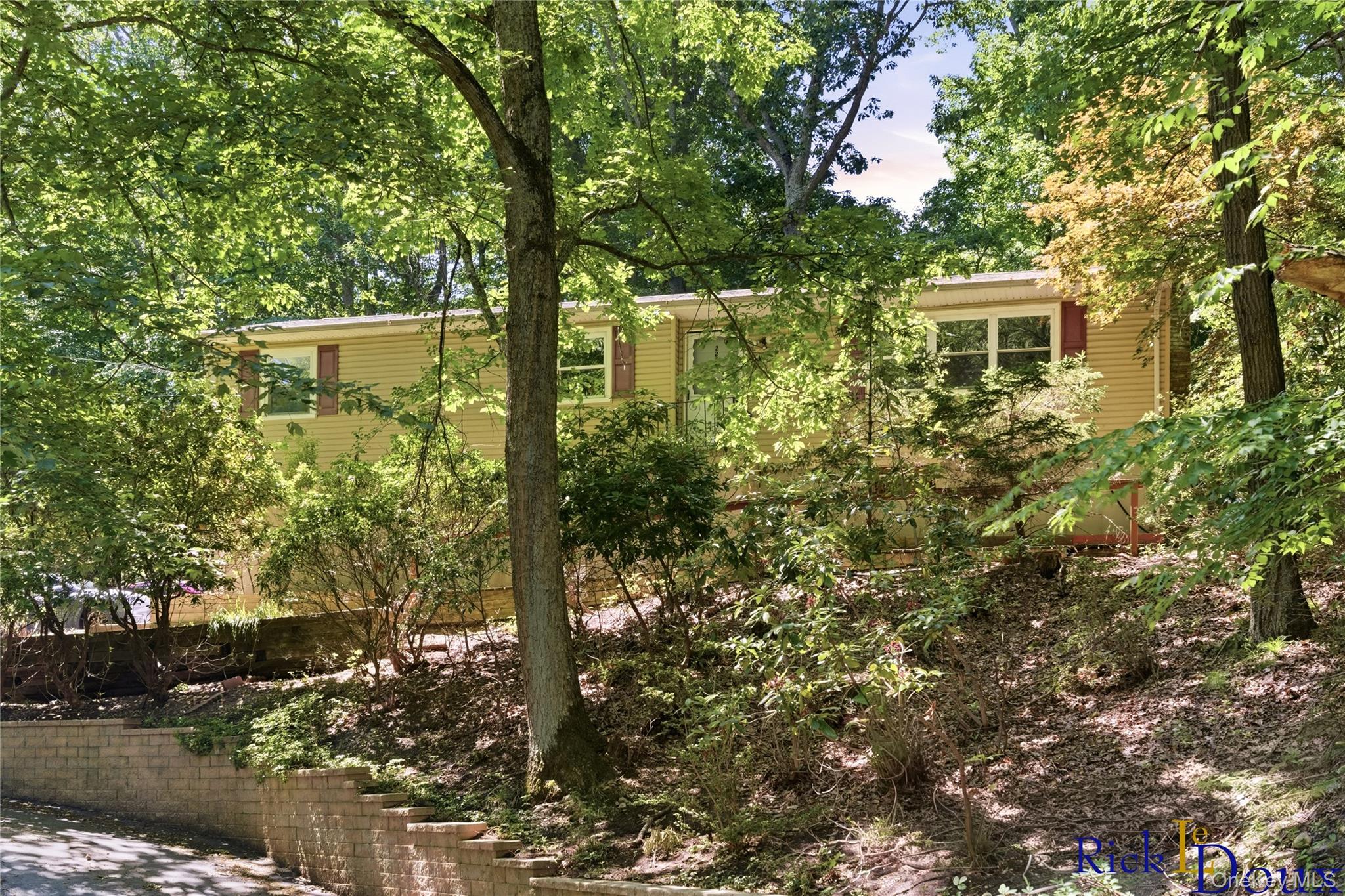 223 Old Post Road Port Jefferson, NY 11777 - Photo 1 of 30