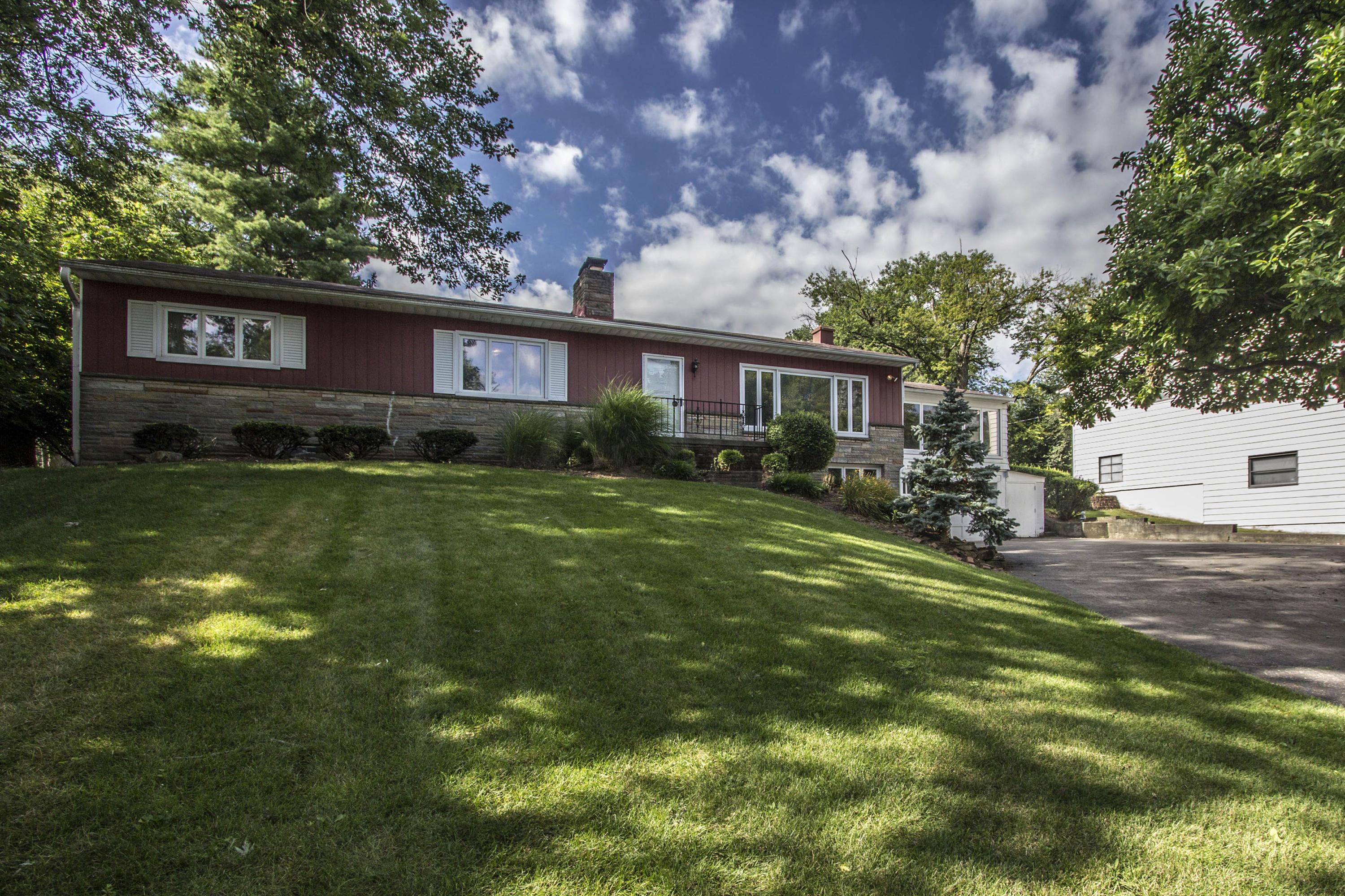 2535 Fishinger Road Columbus, OH 43221 - Photo 2 of 21