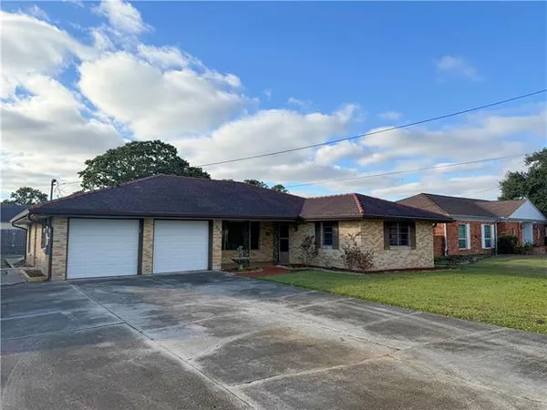 $260,000 | 1332 Avenue East, Marrero, LA 70072