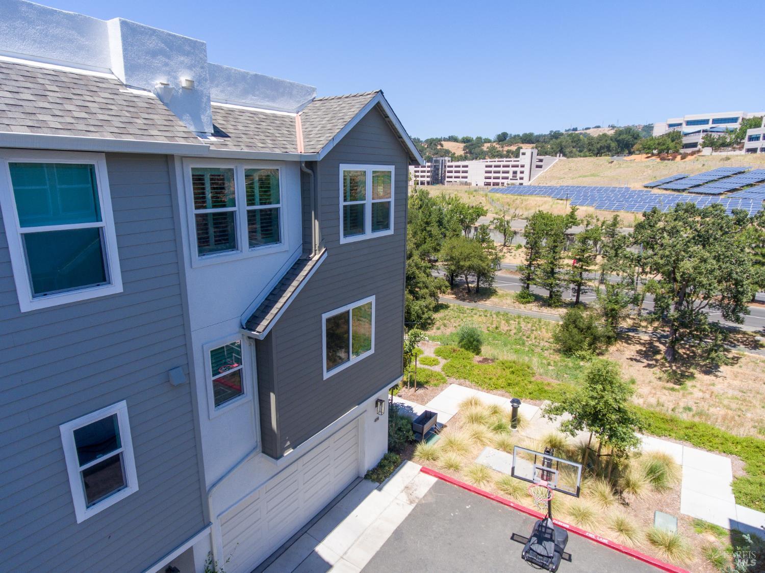 409 Semillon Lane Santa Rosa, CA 95403 - Photo 60 of 85 Gallery Image 60