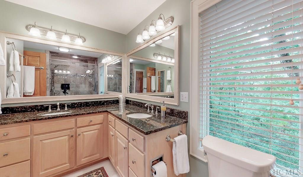 976 Blue Valley Road Highlands, NC 28741 - Photo 9 of 24 Gallery Image 9