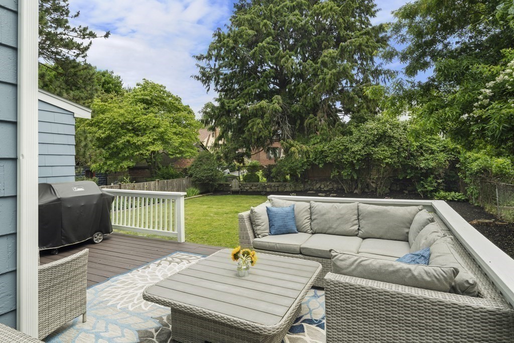 89 Hammond Road Belmont, MA 02478 - Photo 22 of 28 Gallery Image 22