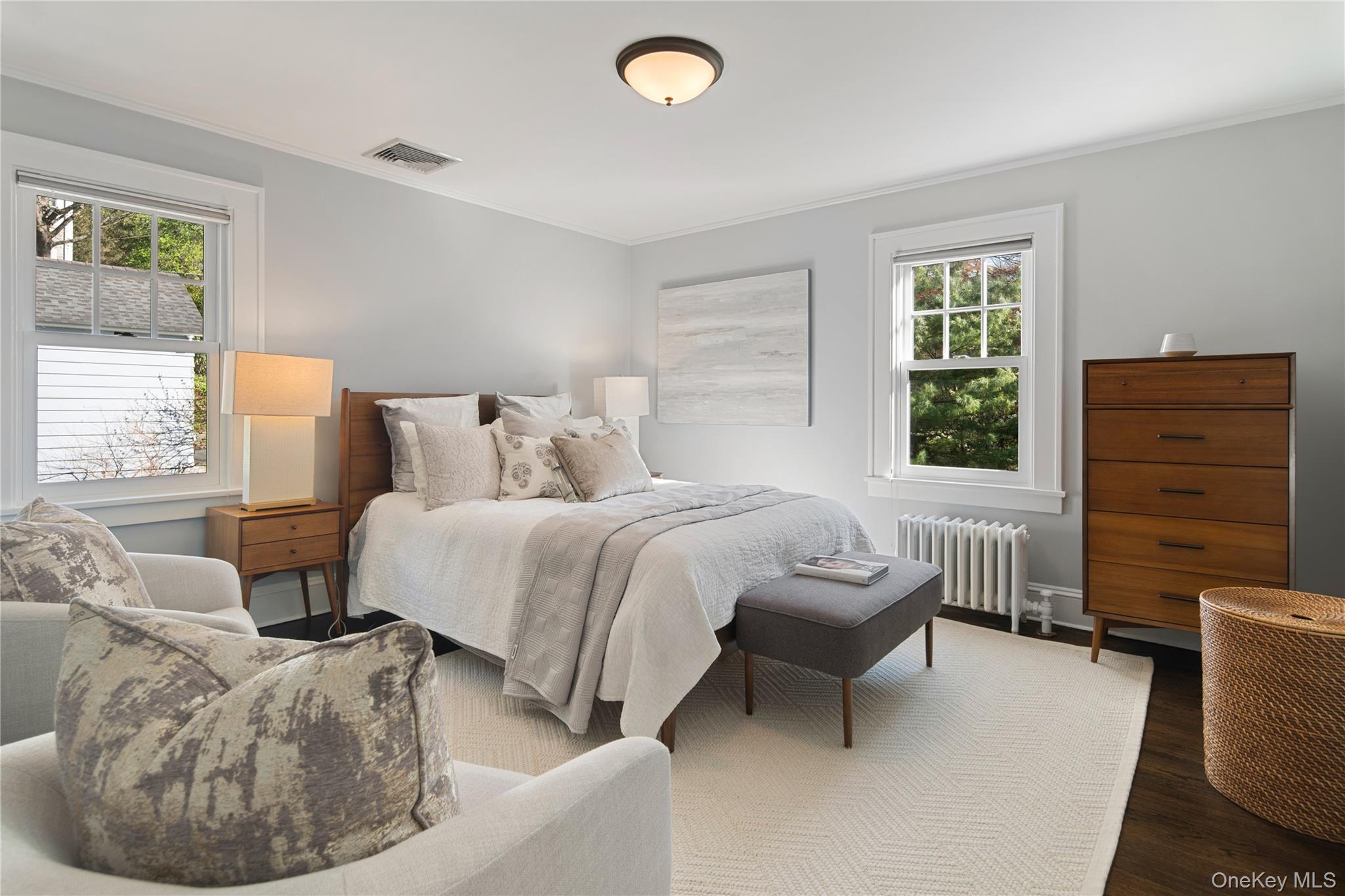 14 Aldridge Road Chappaqua, NY 10514 - Photo 25 of 38 Bedroom features oak hardwood floors, walk-in closet with pocket door, en-suite full bath