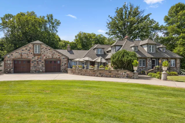 $2,750,000 | 13001 Twilight Road, Onamia, MN 56359