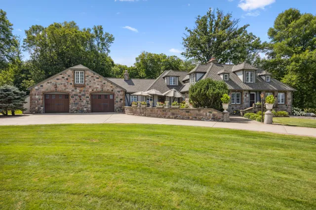 $2,750,000 | 13001 Twilight Road, Onamia, MN 56359