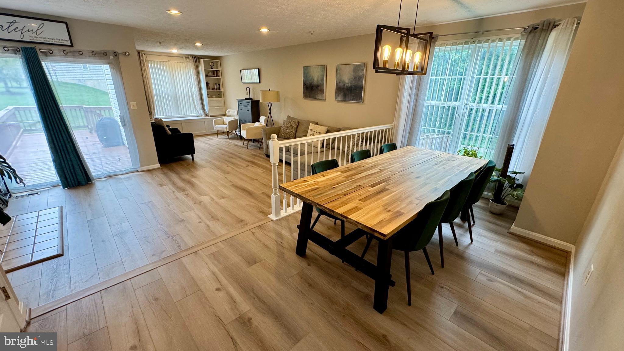 7163 Natures Road Columbia, MD 21046 - Photo 3 of 30 Dining room