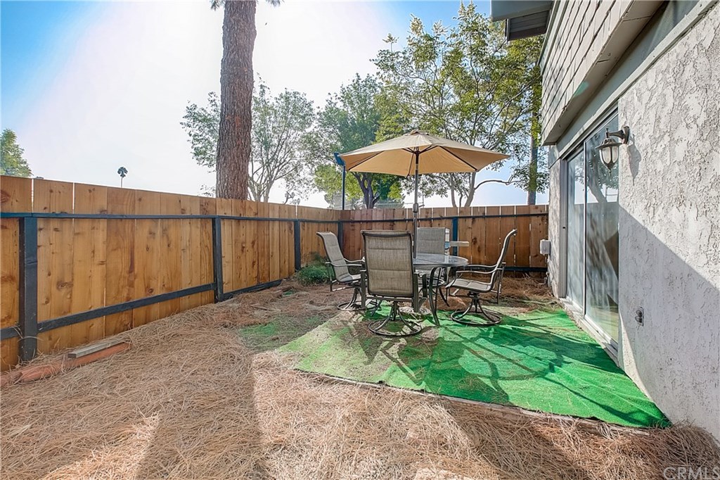 4815 Jackson Street, Unit A Riverside, CA 92503 - Photo 4 of 28