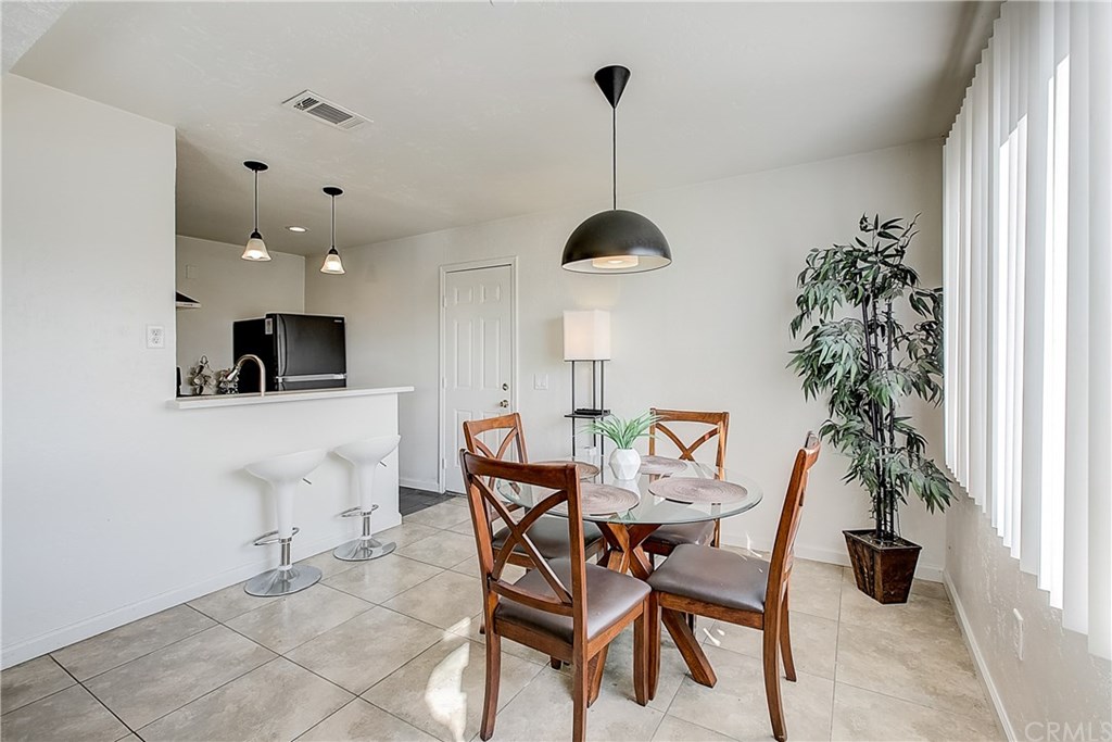 4815 Jackson Street, Unit A Riverside, CA 92503 - Photo 9 of 28