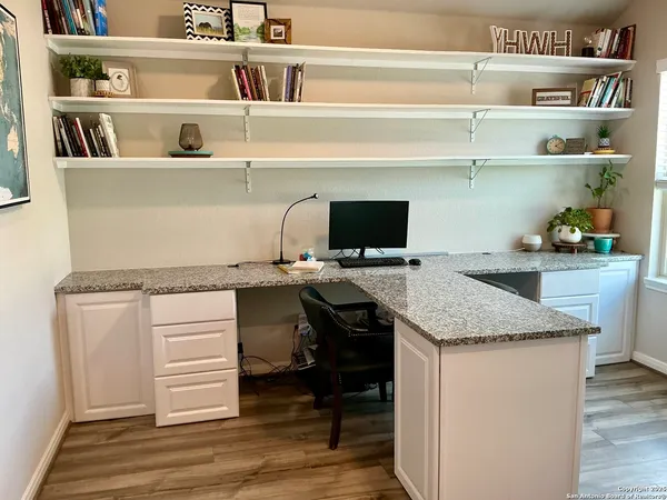 $2,100 | 1540 Arcadian Lily, San Antonio, TX 78245