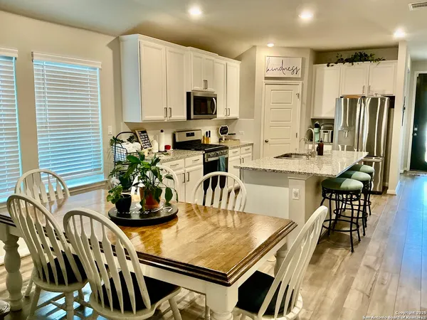 $2,100 | 1540 Arcadian Lily, San Antonio, TX 78245