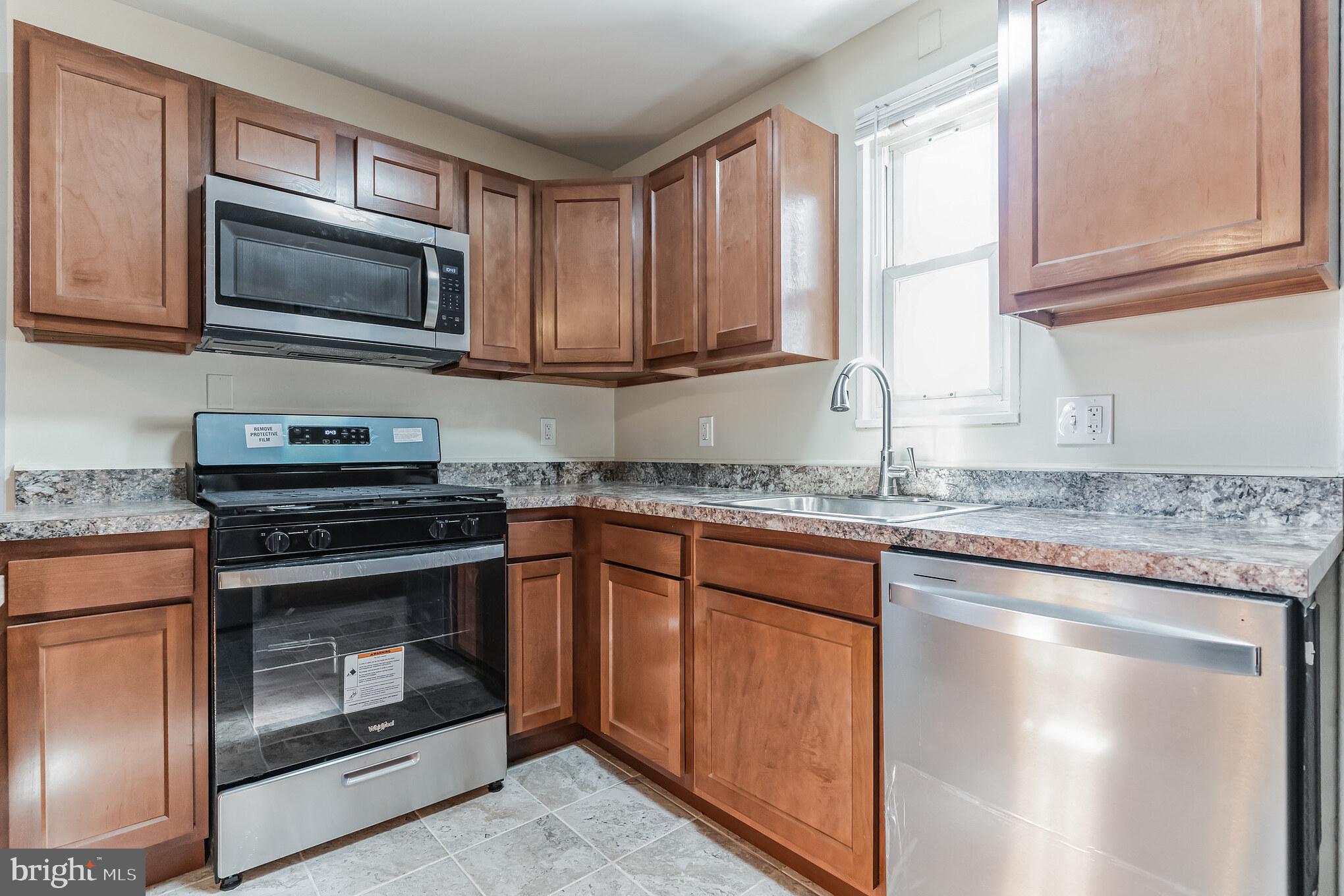 6217 Addison Road Capitol Heights, MD 20743 - Photo 16 of 38