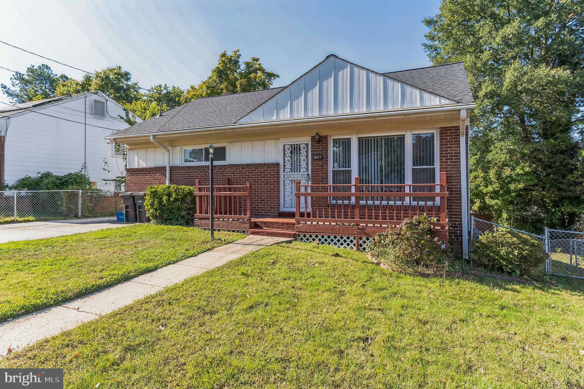 6217 Addison Road Capitol Heights, MD 20743 - Photo 3 of 38