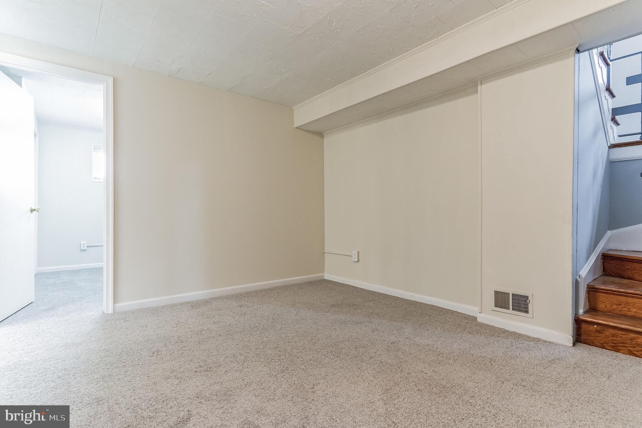 6217 Addison Road Capitol Heights, MD 20743 - Photo 33 of 38