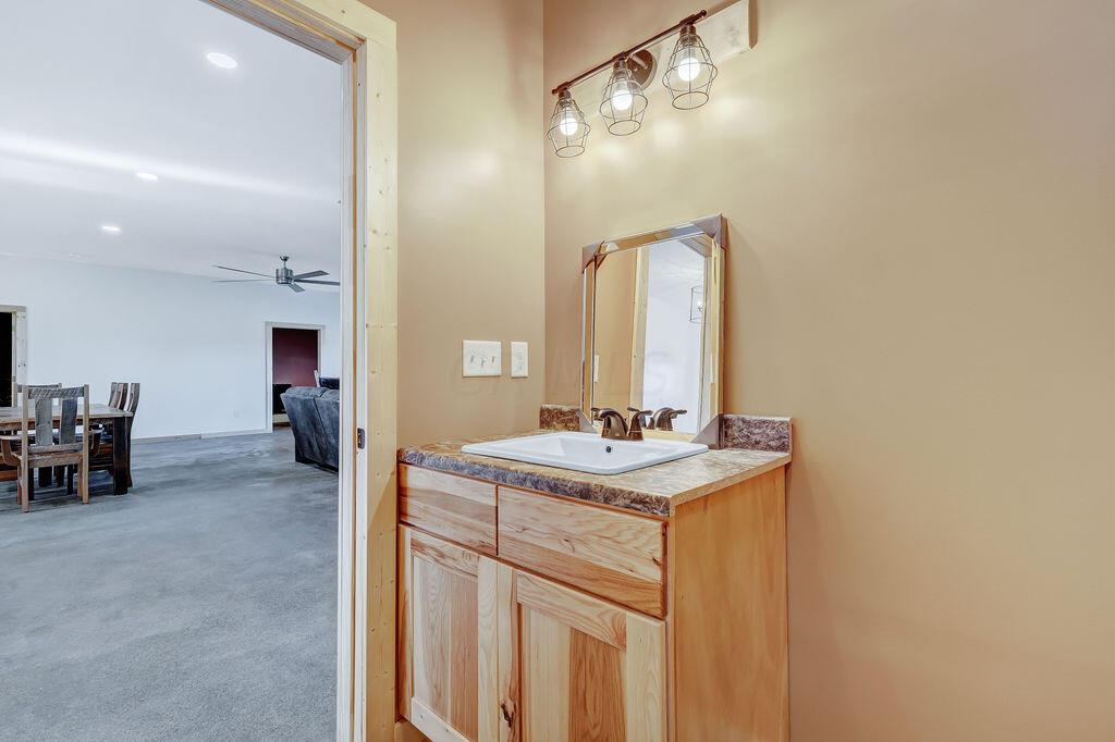4550 Marietta Road Southwest Junction City, OH 43748 - Photo 20 of 45 Full Bathroom
