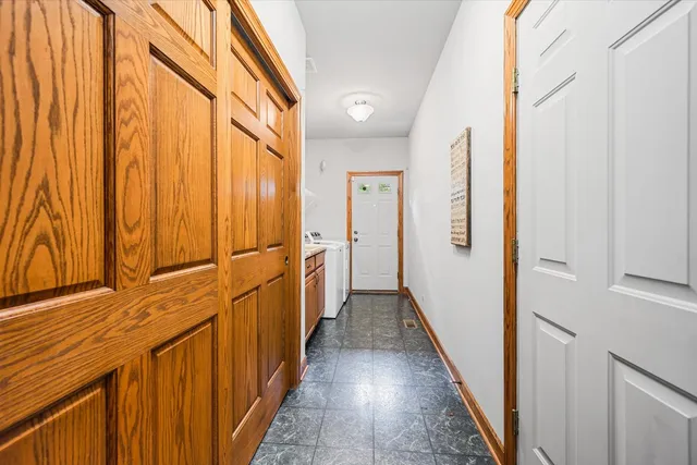 $750,000 | 5N533 Prairie Springs Drive, St. Charles, IL 60175