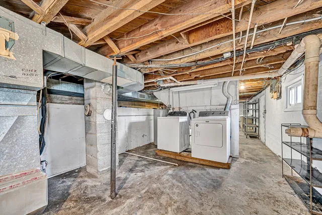 a view of a storage & utility room