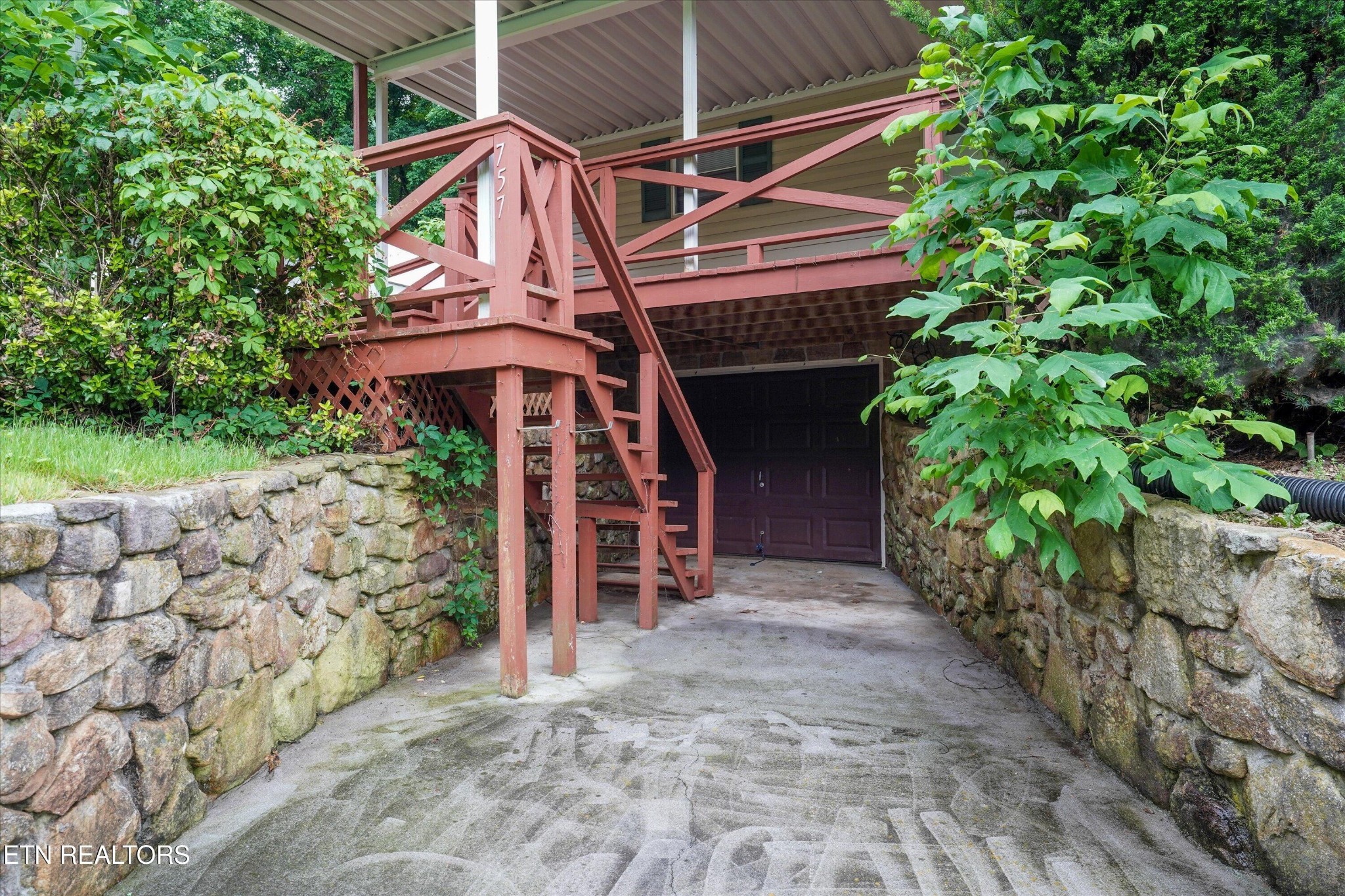 757 Blowing Cave Road Sevierville, TN 37876 - Photo 19 of 38 Gallery Image 19