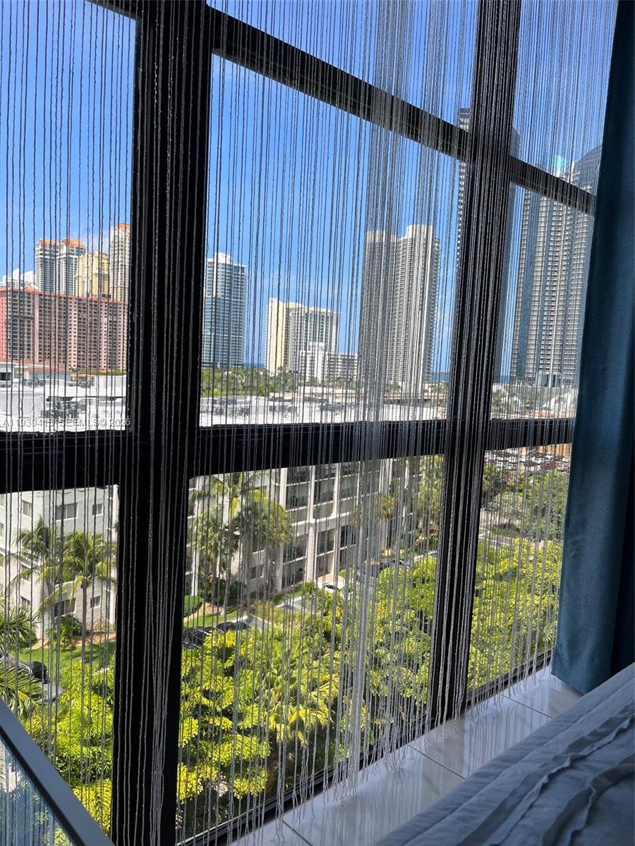 17021 North Bay Road, Unit 907 Sunny Isles Beach, FL 33160 - Photo 16 of 19