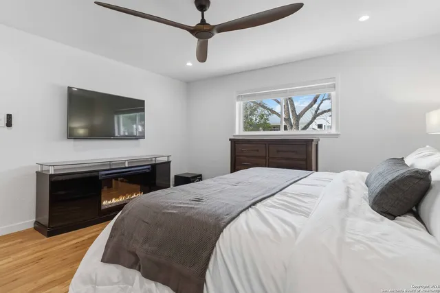 $2,950 | 107 Oak Crest, Canyon Lake, TX 78133