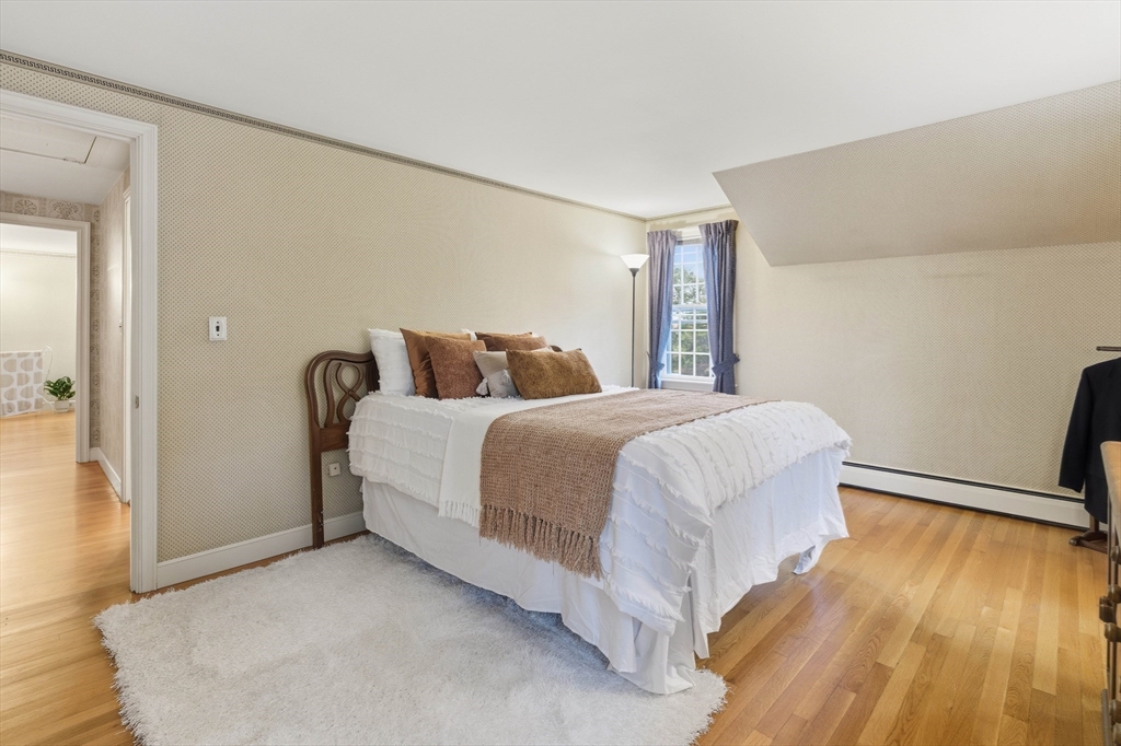 9 Fernway Lynnfield, MA 01940 - Photo 21 of 38