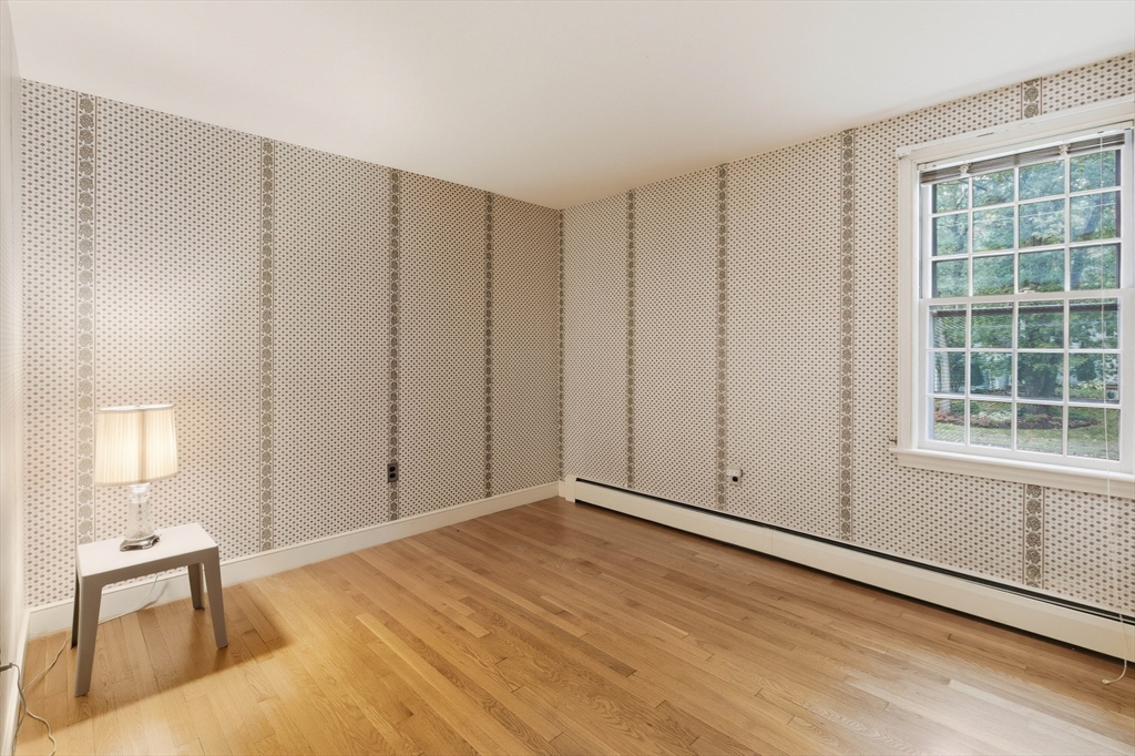 9 Fernway Lynnfield, MA 01940 - Photo 24 of 38