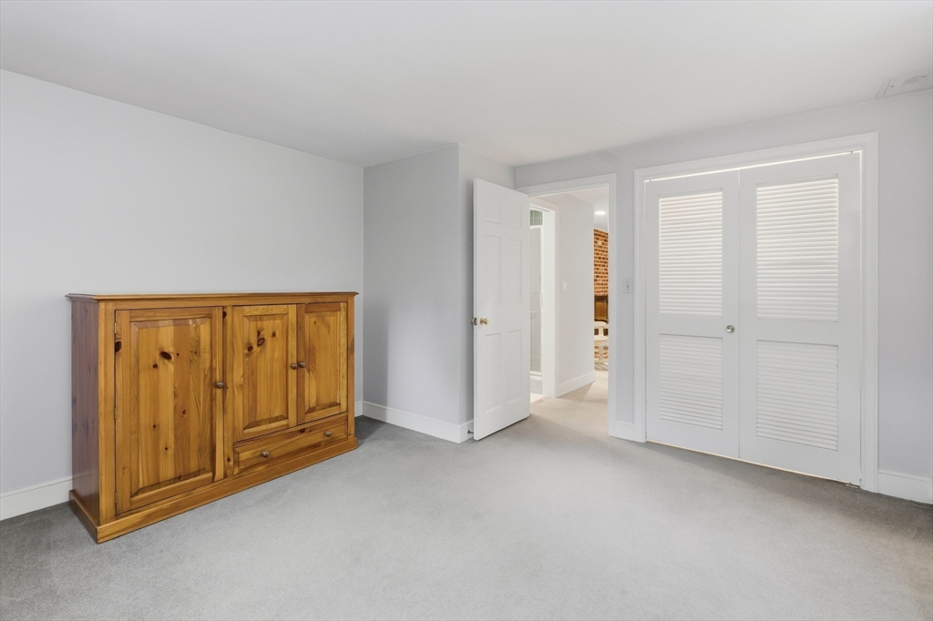 9 Fernway Lynnfield, MA 01940 - Photo 32 of 38