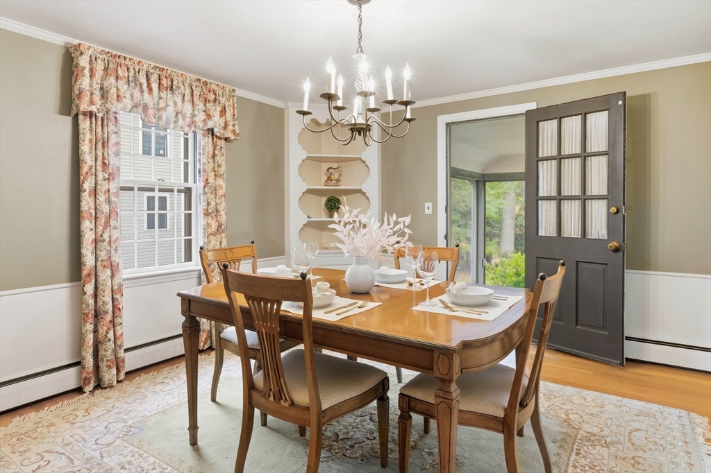 9 Fernway Lynnfield, MA 01940 - Photo 9 of 38