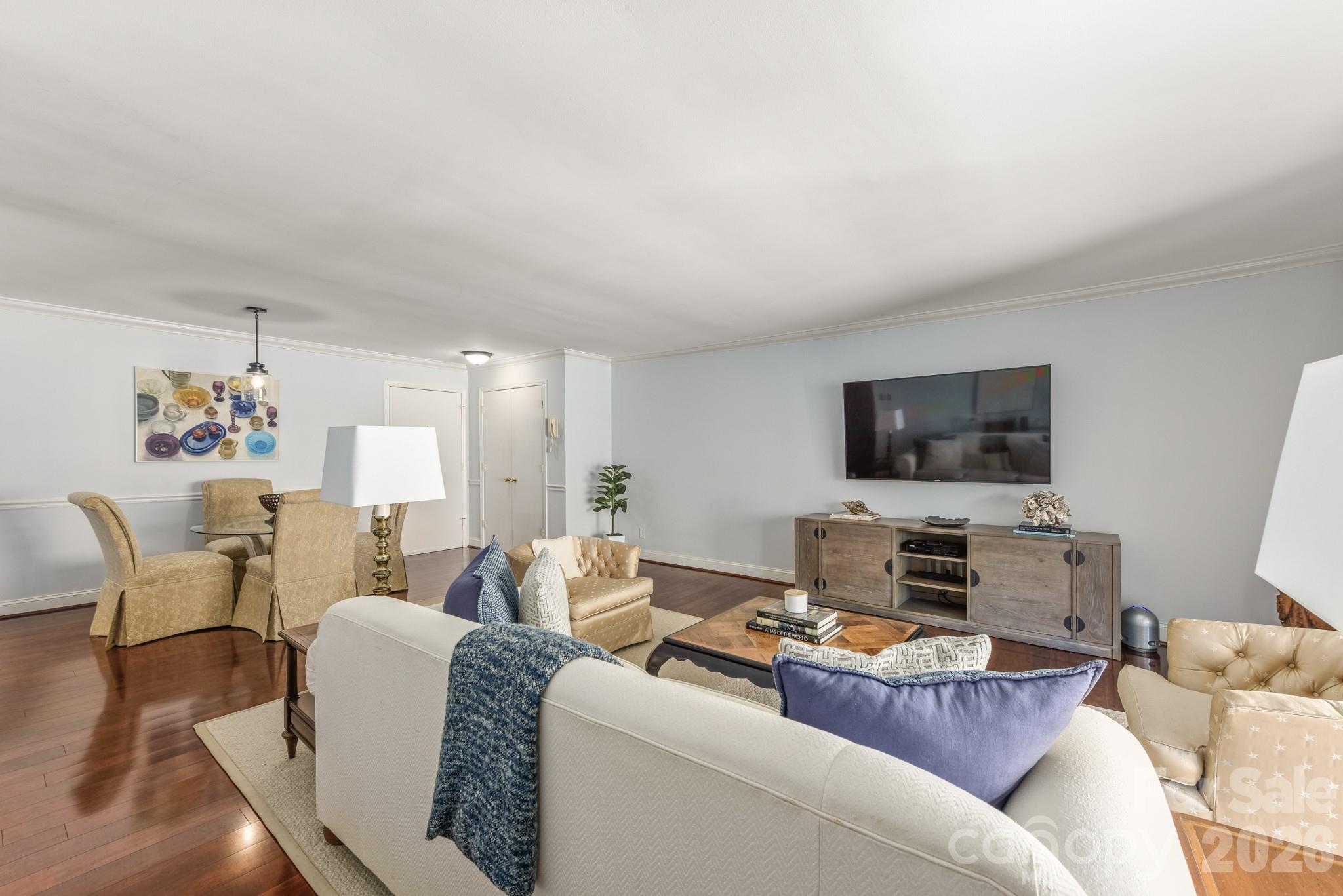1323 Queens Road, Unit 421 Charlotte, NC 28207 - Photo 4 of 26 Gallery Image 4