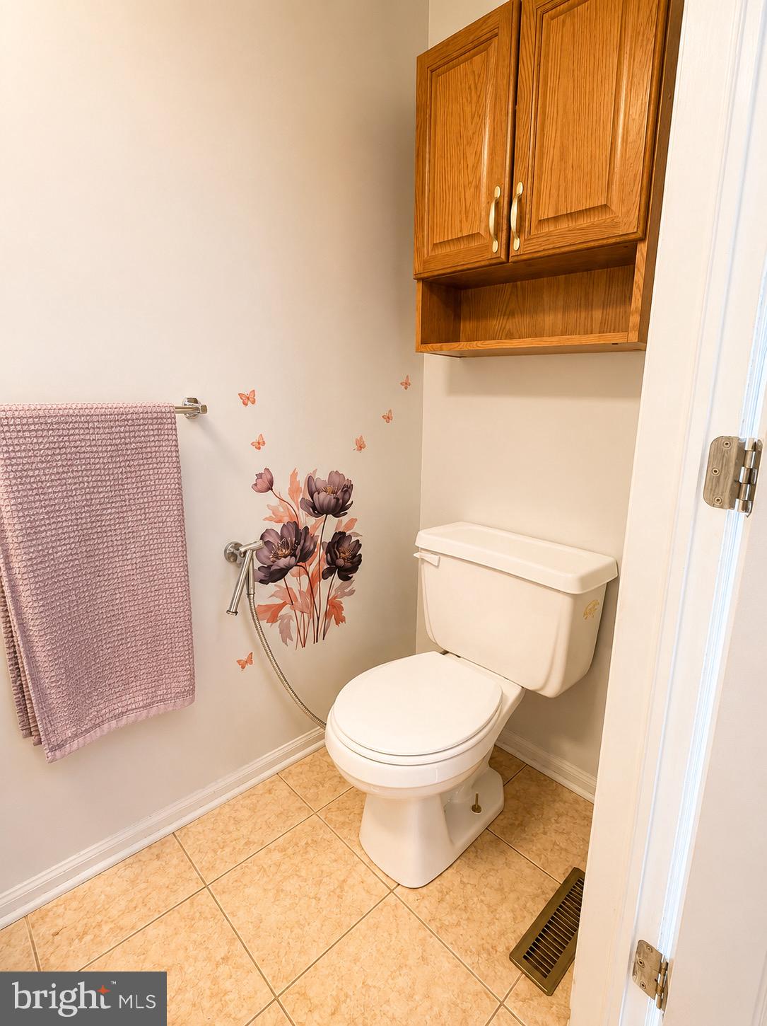 2809 Knoll Way Sinking Spring, PA 19608 - Photo 4 of 13