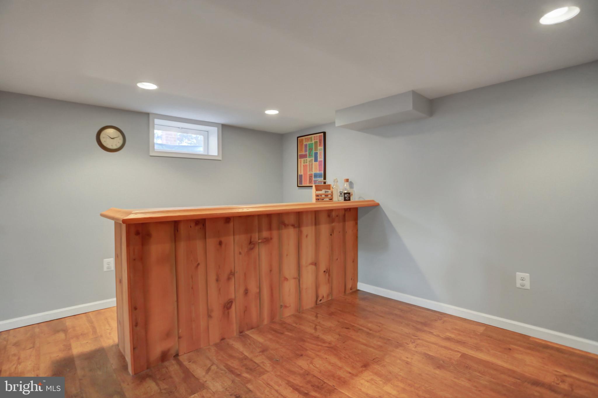11322 Manse Road Hagerstown, MD 21740 - Photo 22 of 34 Great place to entertain