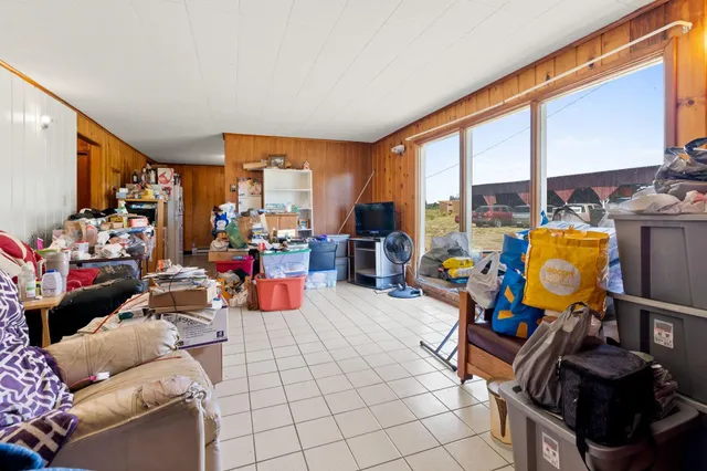 $425,000 | 4616 Highway 395, Clayton, WA 99110