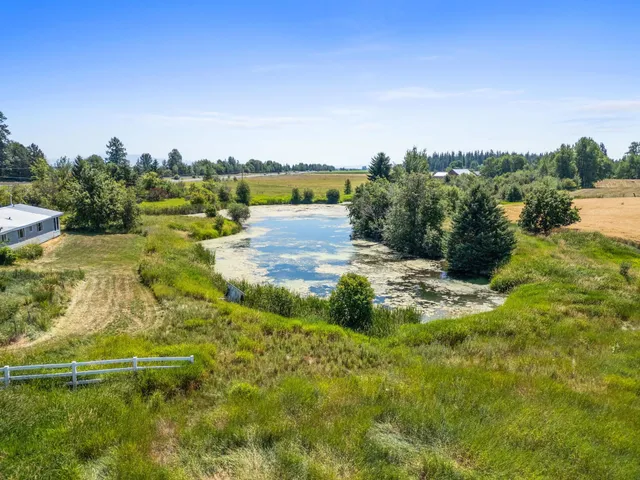$425,000 | 4616 Highway 395, Clayton, WA 99110
