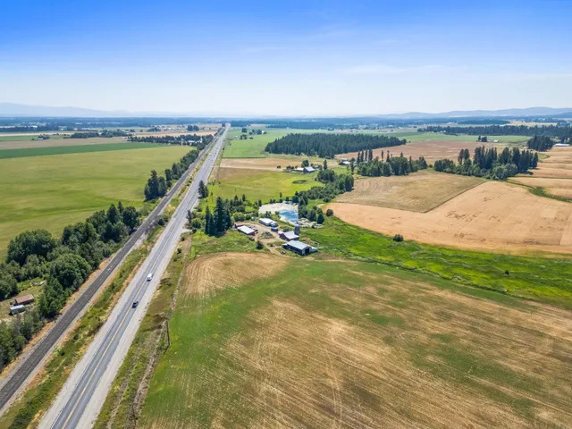 $425,000 | 4616 Highway 395, Clayton, WA 99110