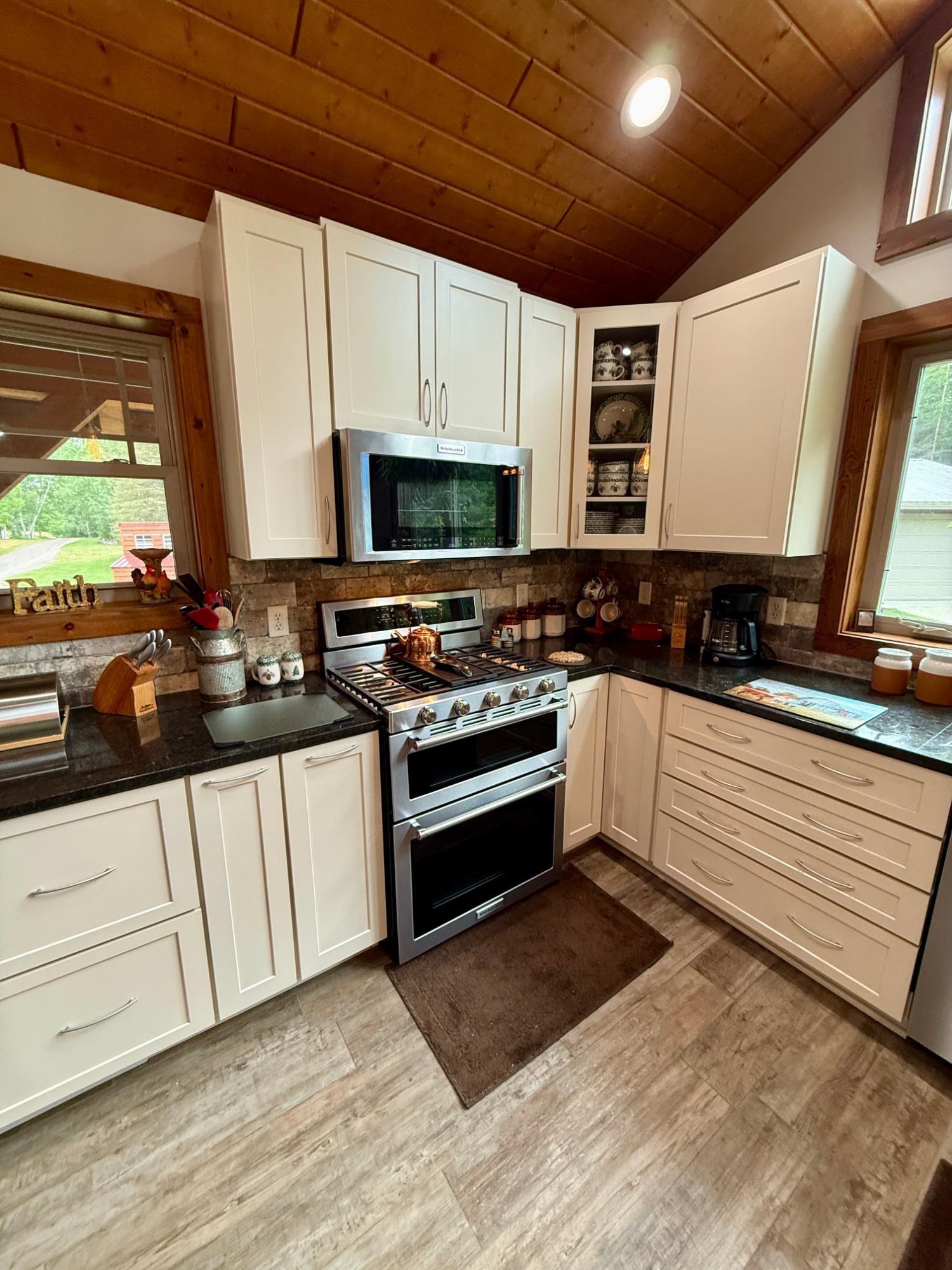 10543 Pat Phalen Road Crandon, WI 54520 - Photo 6 of 60