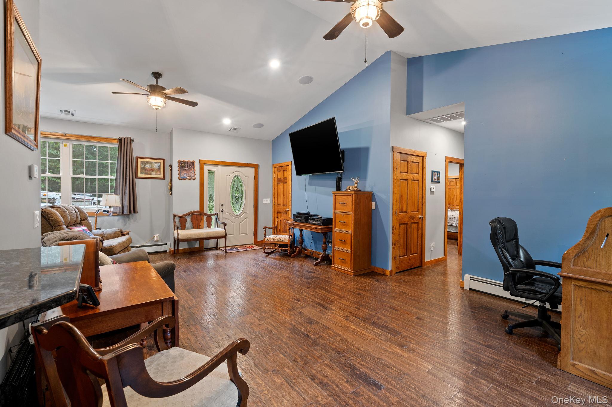 83 Cotter Road Highland, NY 12528 - Photo 4 of 43