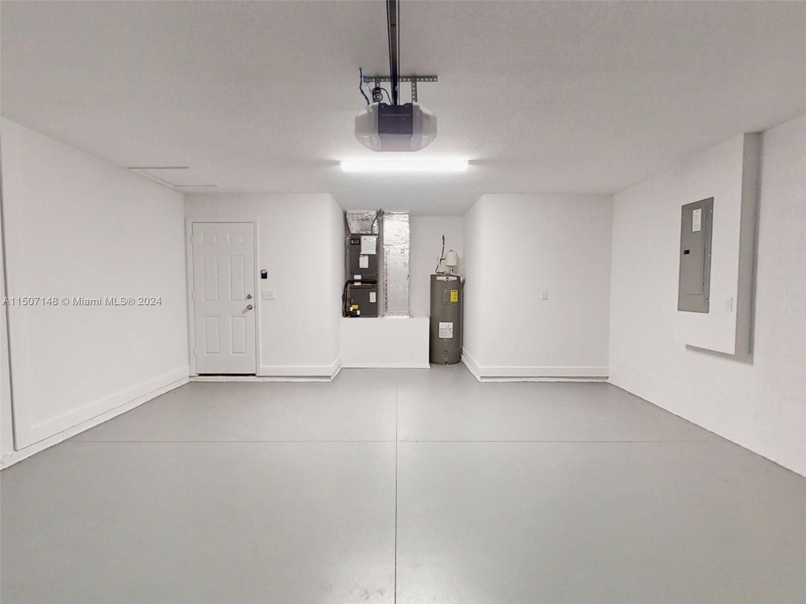 14512 Southwest 25th Lane Ocala, FL 34481 - Photo 28 of 30 a view of an empty room with a window