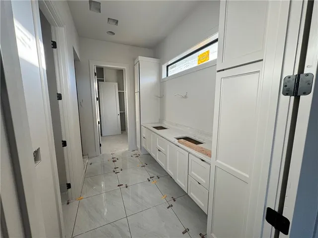 $1,424,737 | 3344 West 133rd Terrace, Leawood, KS 66209