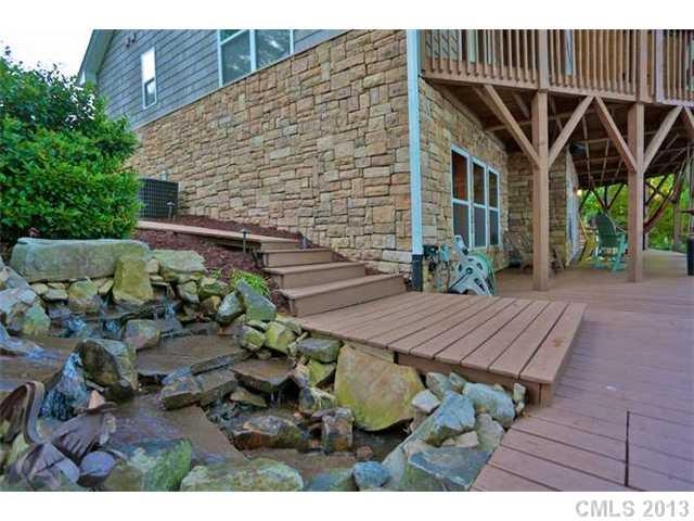 7631 Buckland Road Charlotte, NC 28278 - Photo 12 of 16 Gallery Image 12