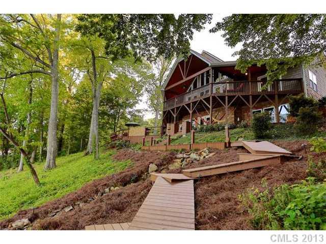 7631 Buckland Road Charlotte, NC 28278 - Photo 15 of 16 Gallery Image 15