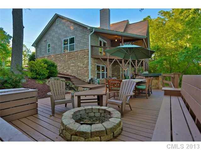 7631 Buckland Road Charlotte, NC 28278 - Photo 8 of 16 Gallery Image 8