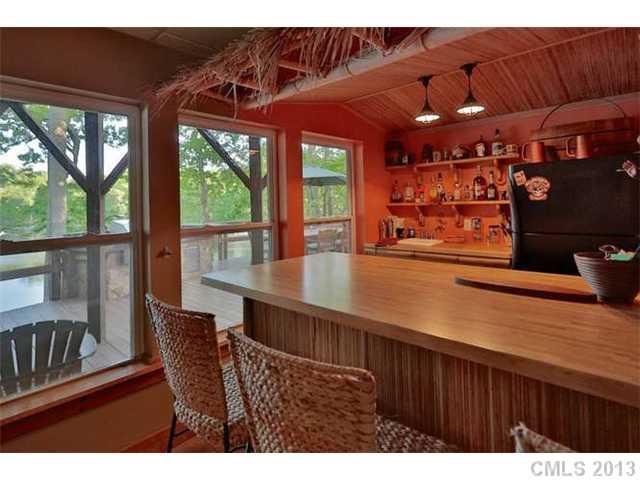 7631 Buckland Road Charlotte, NC 28278 - Photo 10 of 16 Gallery Image 10